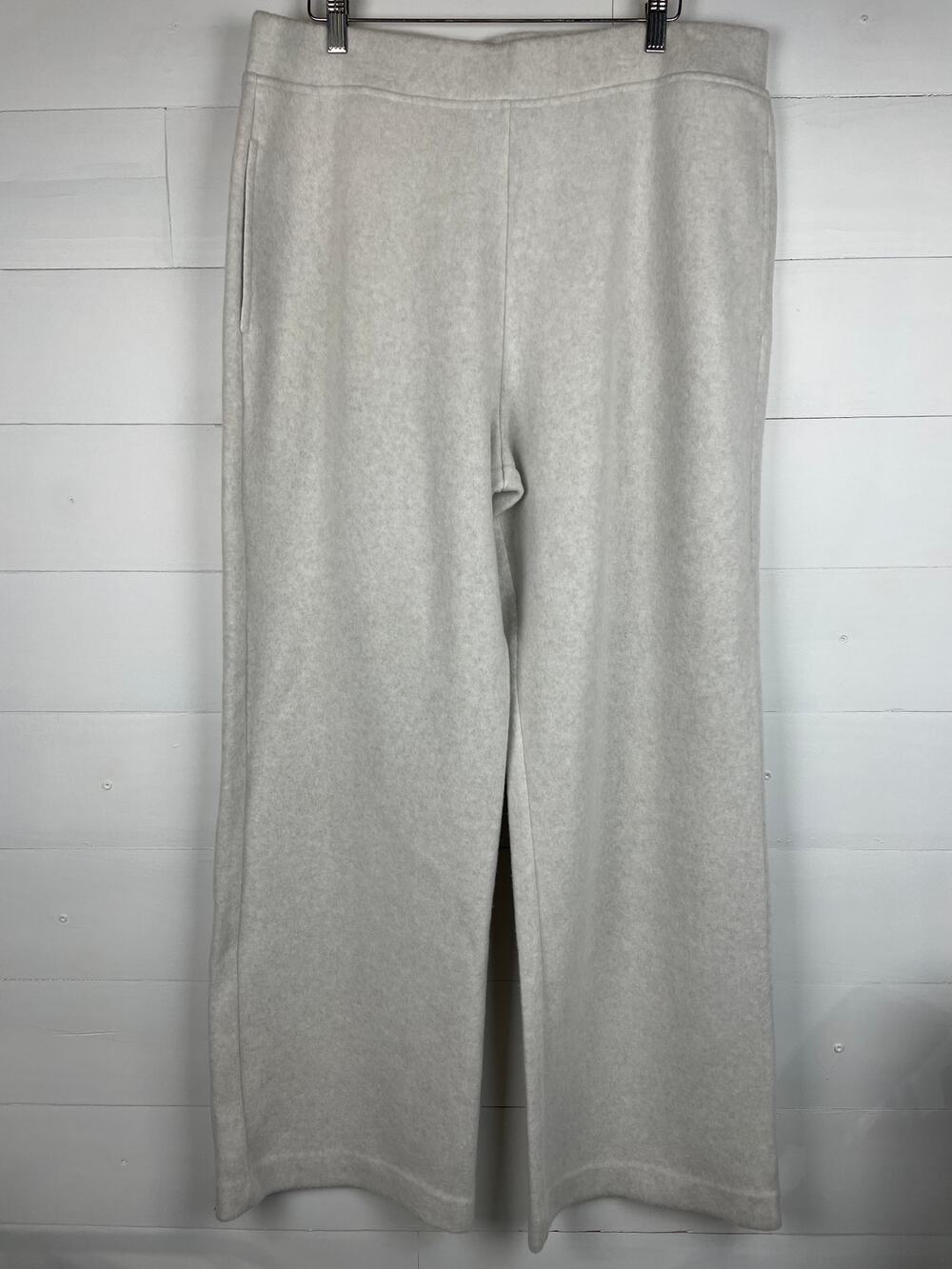 Vince Light Grey Heather Wide Leg Fleece Pants XL Lounge Comfy Quiet Luxury NWT